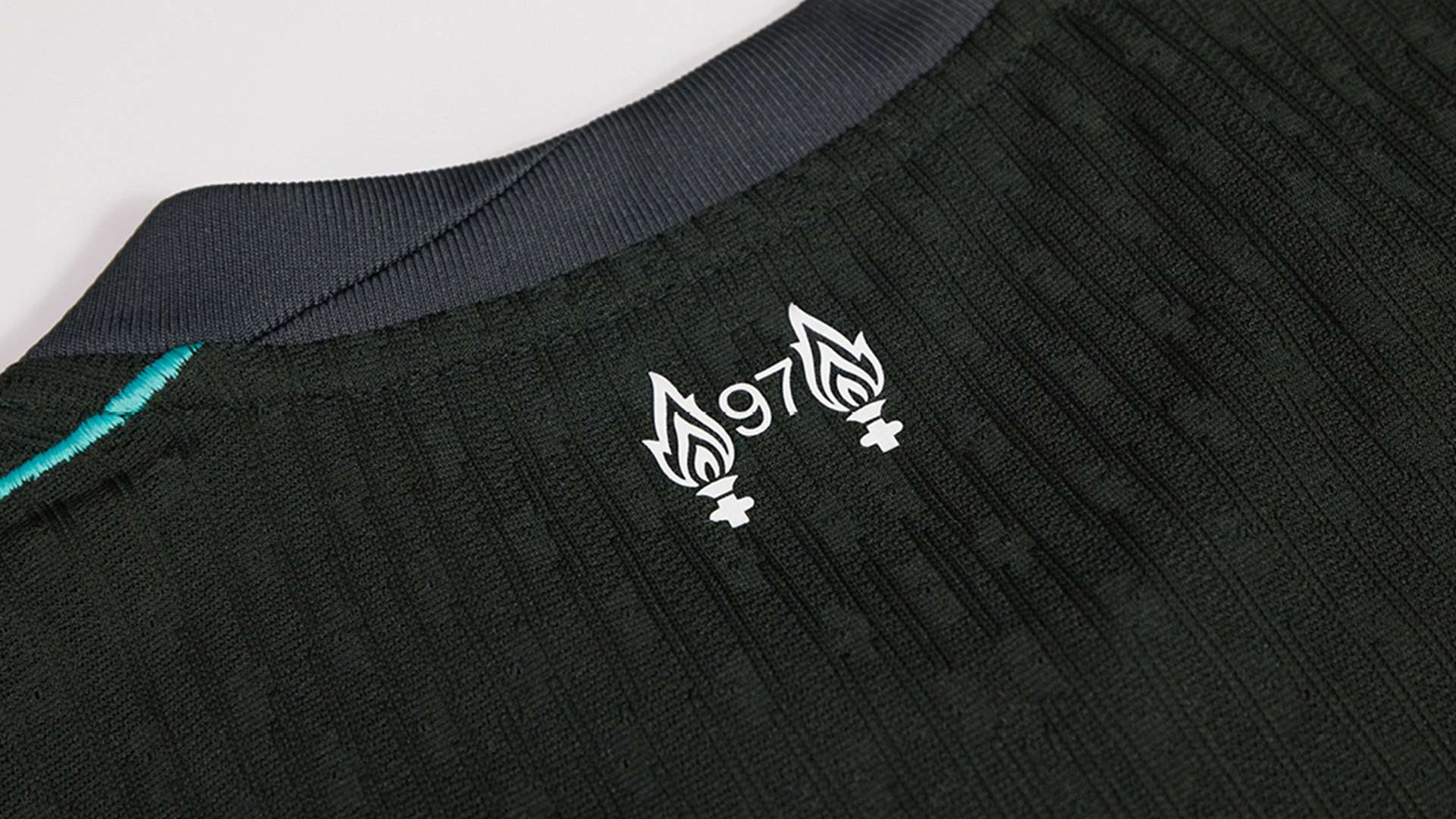 展现出厚积 展现出厚积